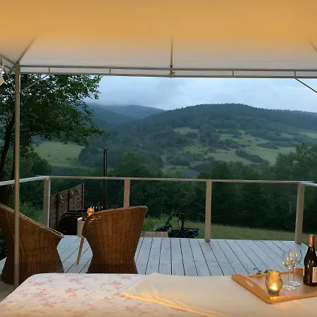 Dosbajka Pod Gwiazdami Luxury tent Malastow