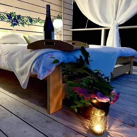 Luxury tent Dosbajka Pod Gwiazdami *