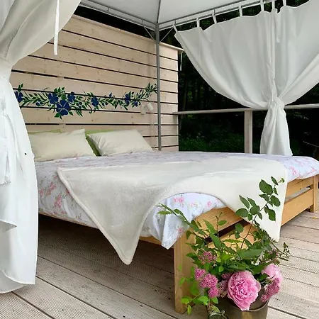 Luxury tent Dosbajka Pod Gwiazdami